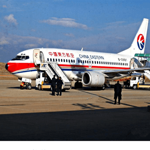 荷花空运航空快运业稳步发展的原因是什么？